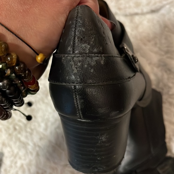 Booties - Picture 5 of 5